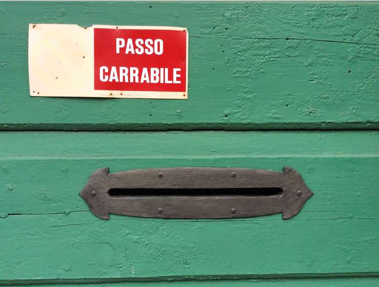 passo carrabile parcheggio